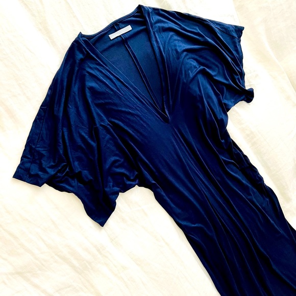 🌟HP🌟OCEAN+MAIN Deep V Dress - Picture 12 of 12